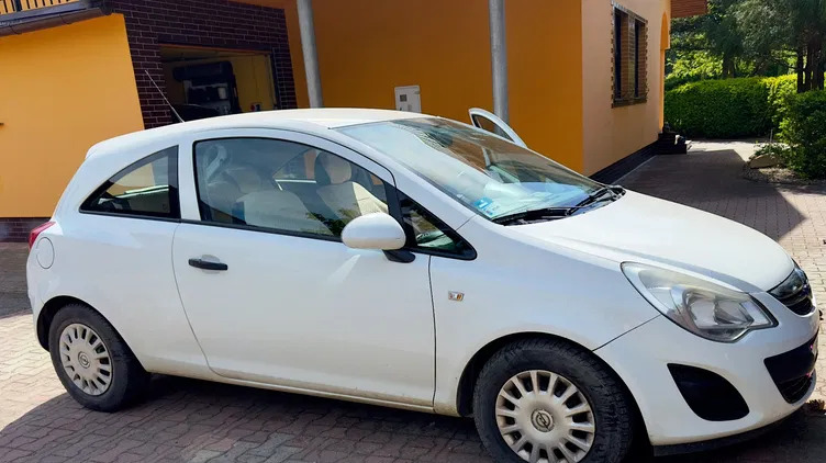 opolskie Opel Corsa cena 17000 przebieg: 114863, rok produkcji 2011 z Gdańsk